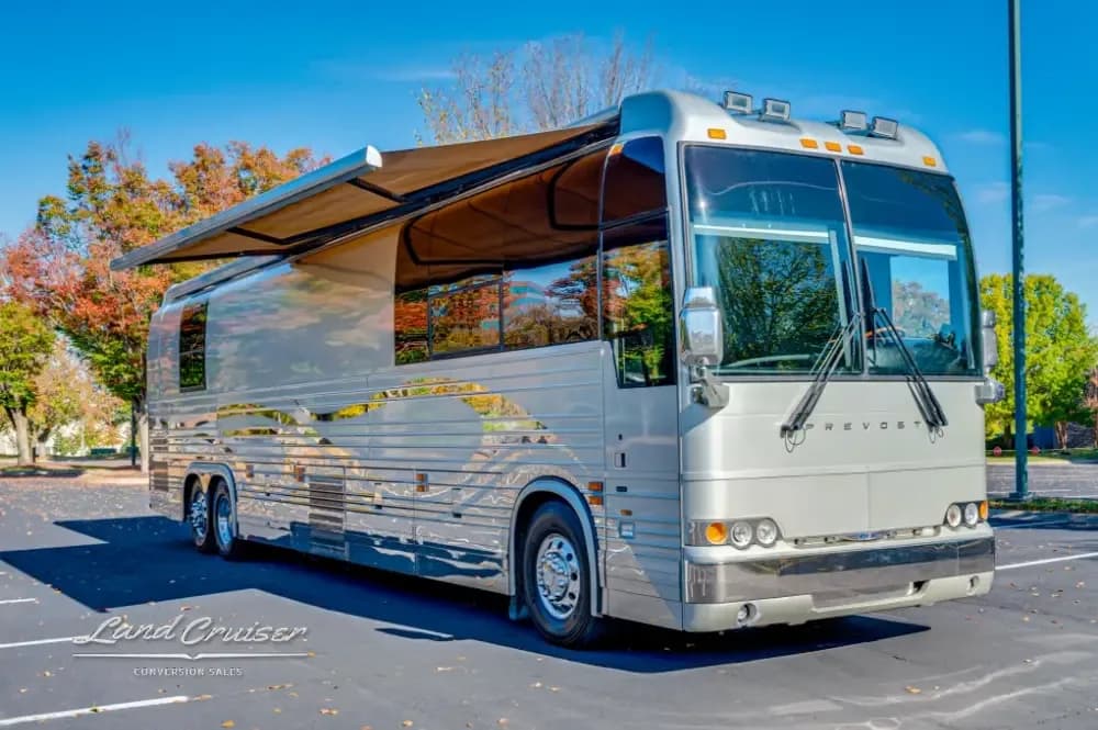 2006 Prevost XLII #8985