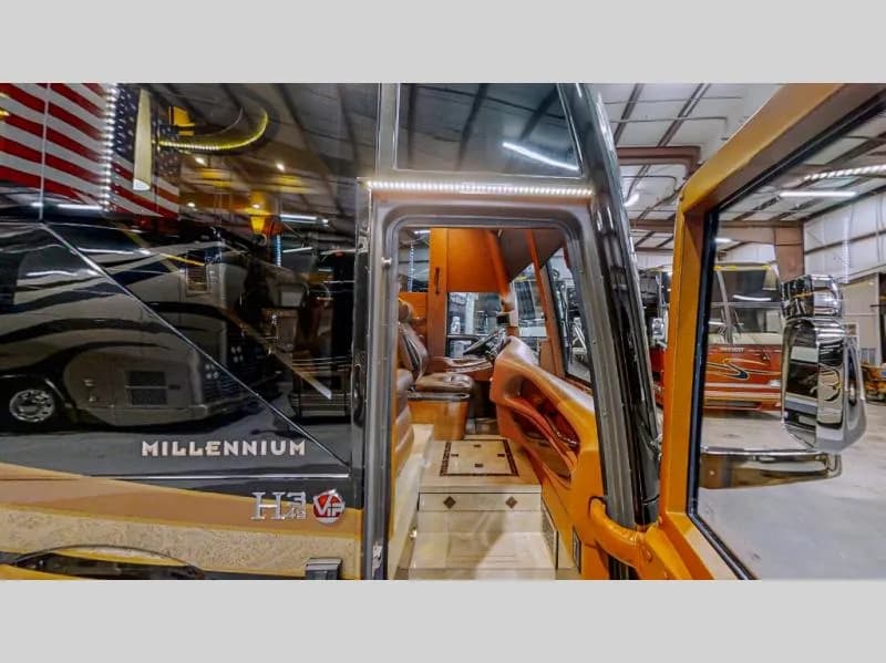 2012 Prevost Millennium H3-45 TS