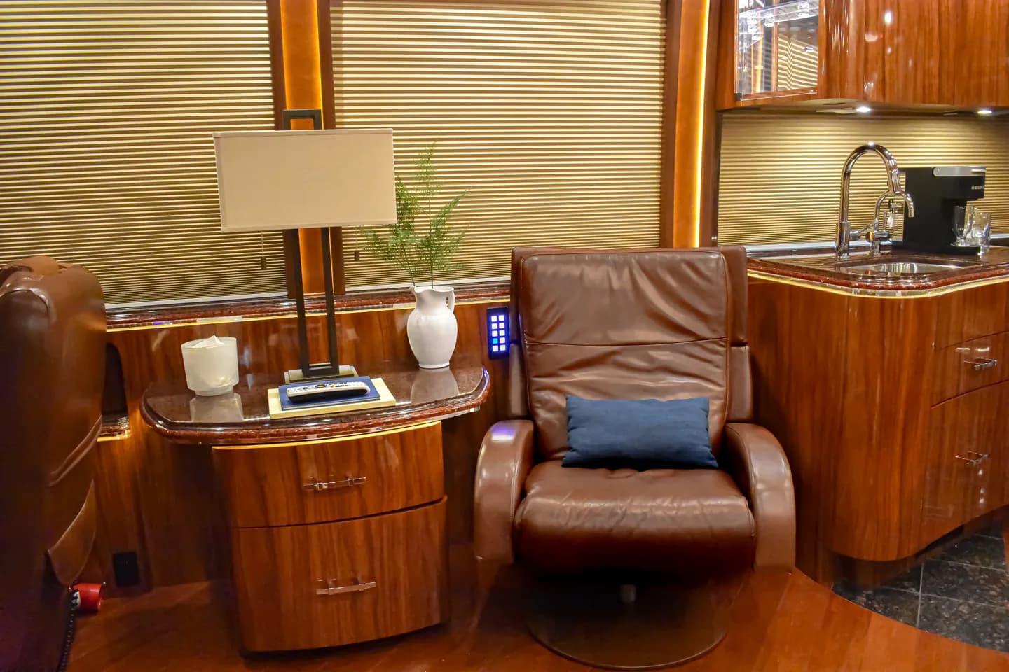 2015 Marathon XLII DS