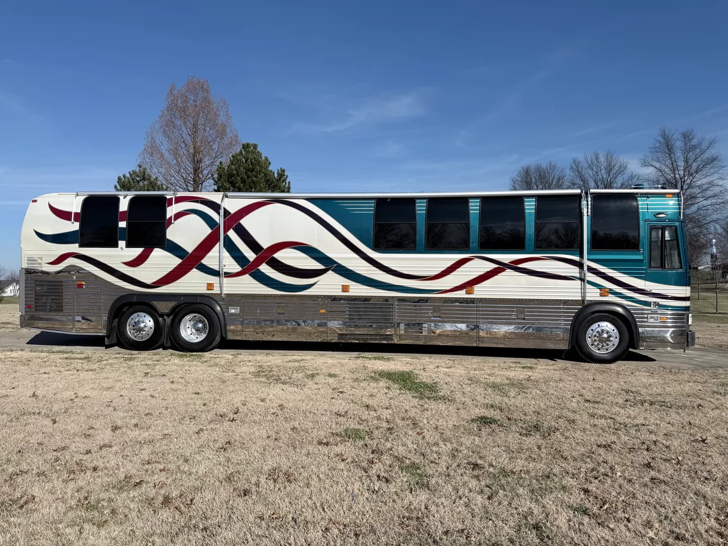 1998 Prevost XL-45 Hoffman- D3290