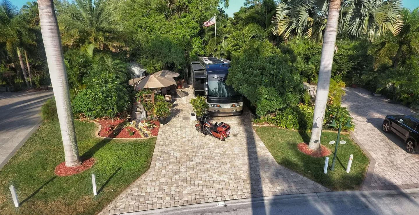 RiverBend Motorcoach Resort