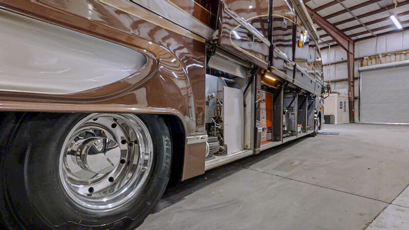 2001 Prevost Marathon H3-45