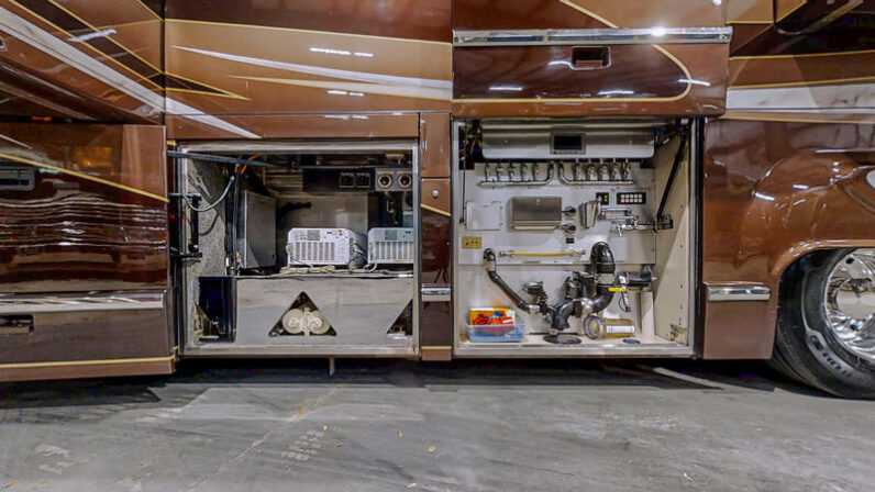 2001 Prevost Marathon H3-45