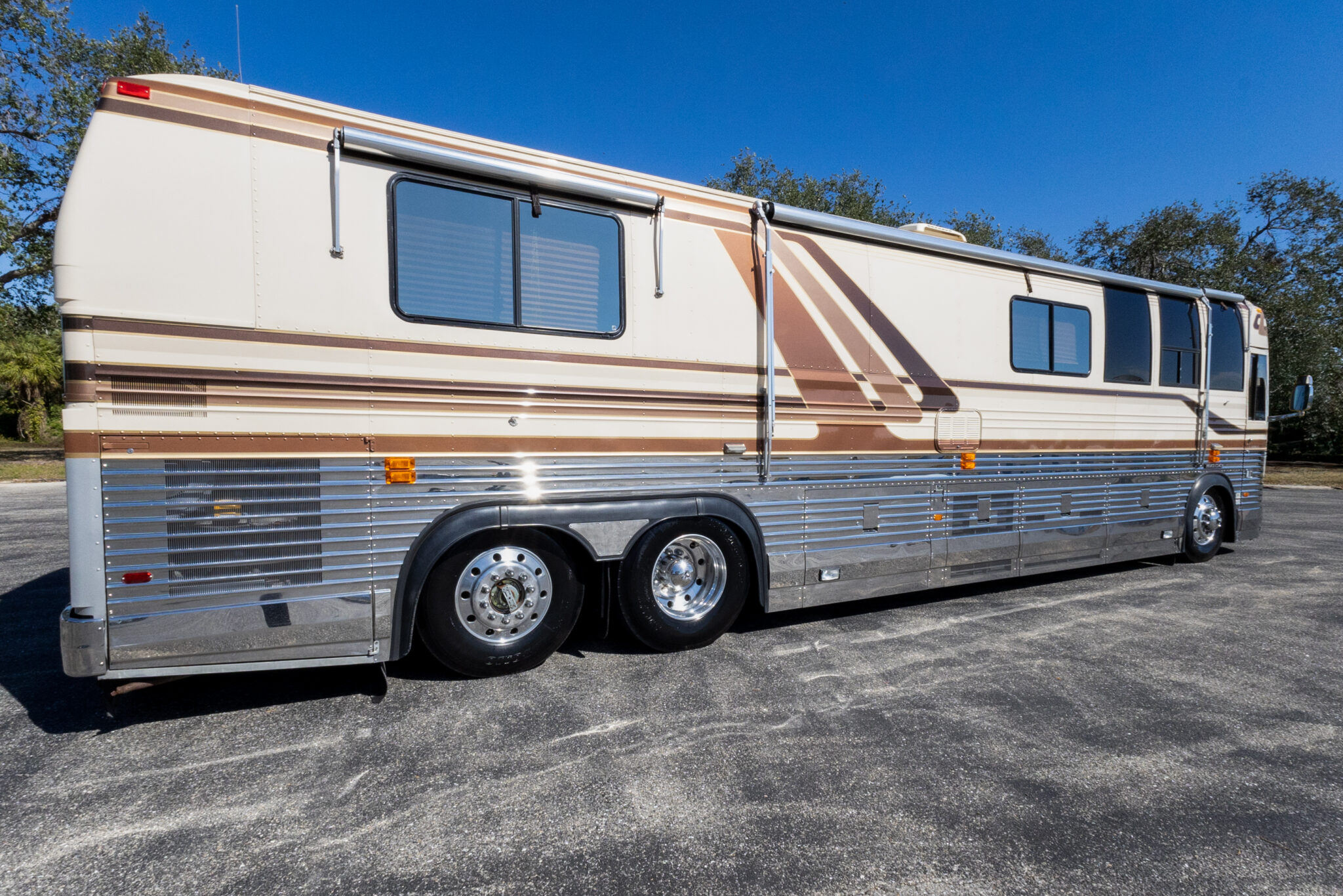 1991 Prevost Country Coach 40XL