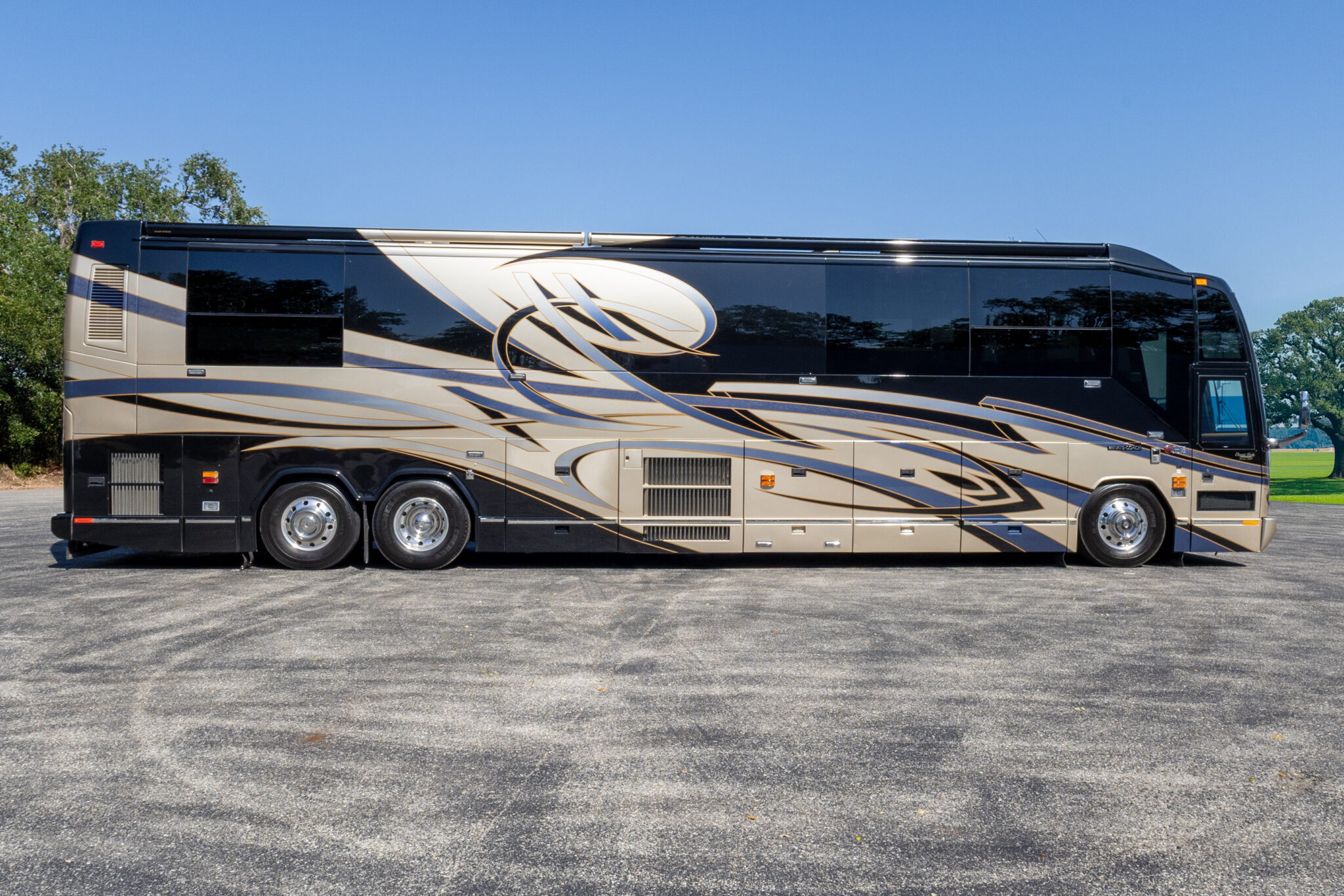 2009 Prevost Liberty H3-45
