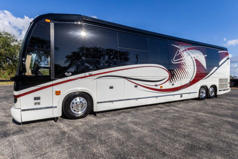 2009 Prevost Marathon H3-45