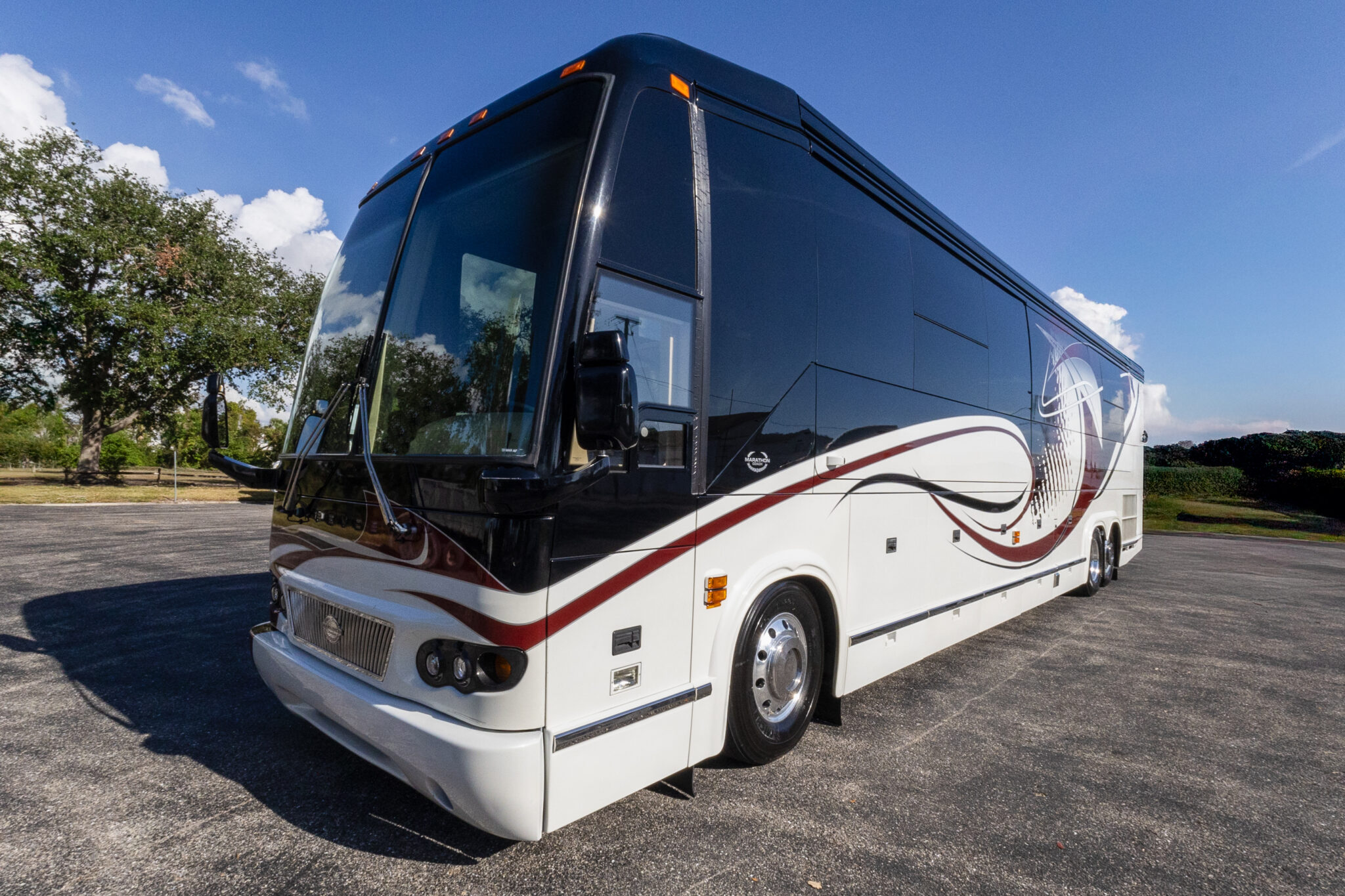 2009 Prevost Marathon H3-45