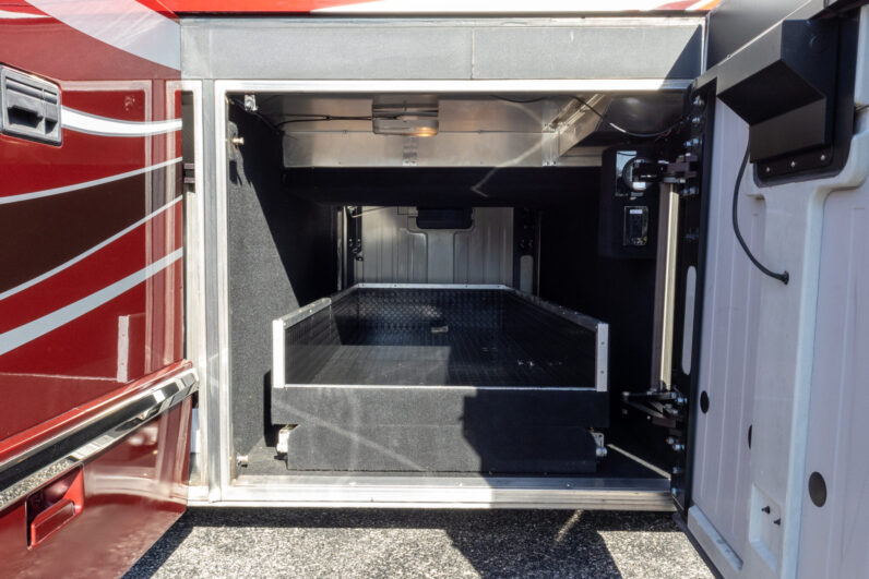 2009 Prevost Marathon H3-45