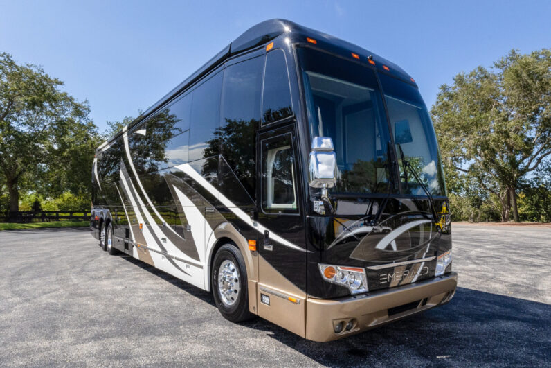 2021 Prevost Emerald H3-45