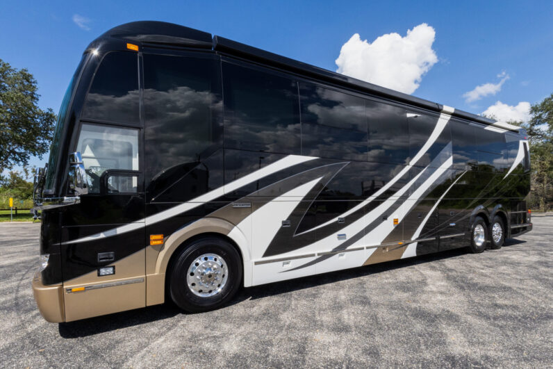 2021 Prevost Emerald H3-45