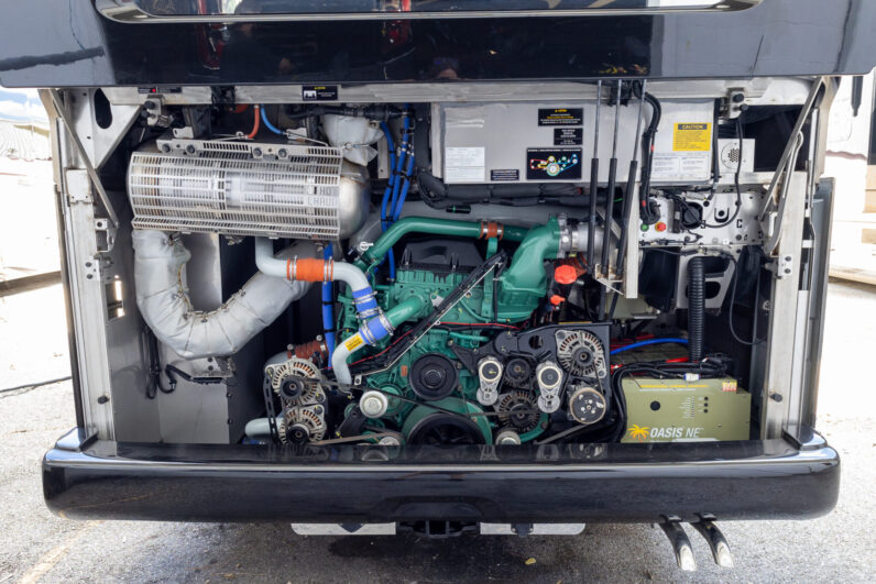 2021 Prevost Emerald H3-45