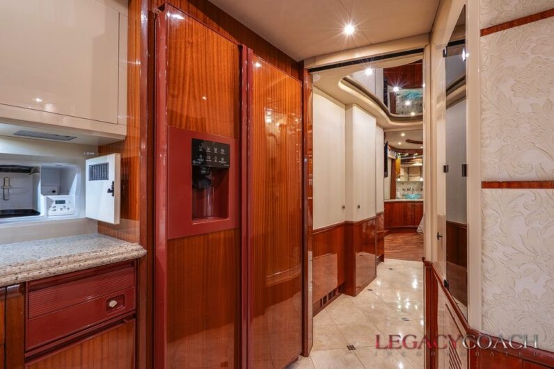 2005 Prevost Liberty Elegant Lady H3-45 – Double Slide
