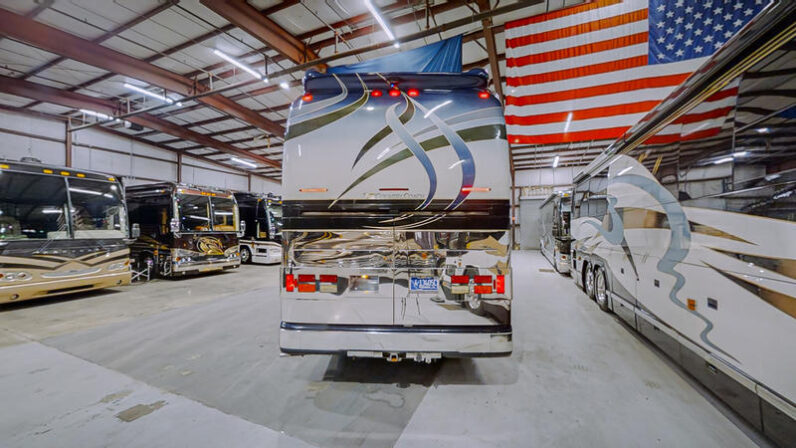 2004 Prevost Country Coach XLII