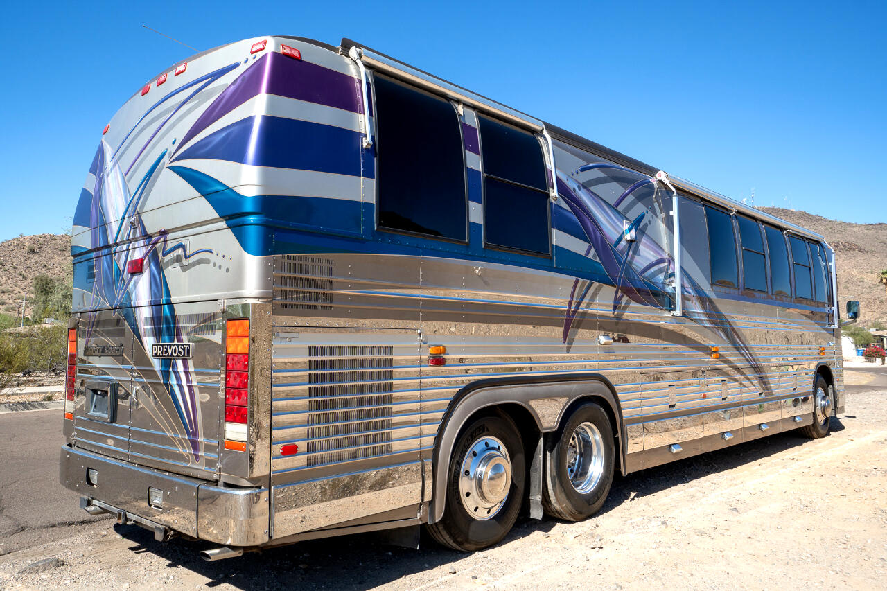 1997 Country Coach XL 40