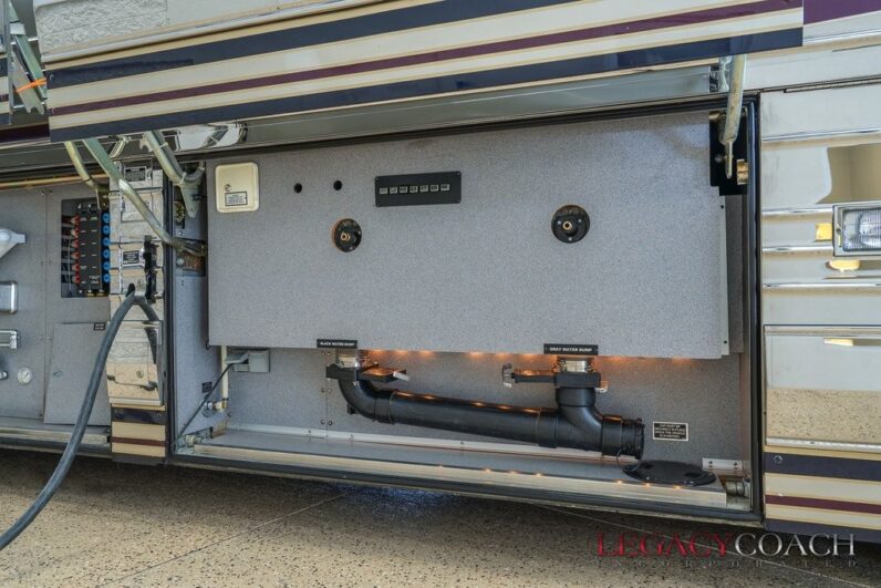 2001 Prevost Country Coach XLII – Non-Slide