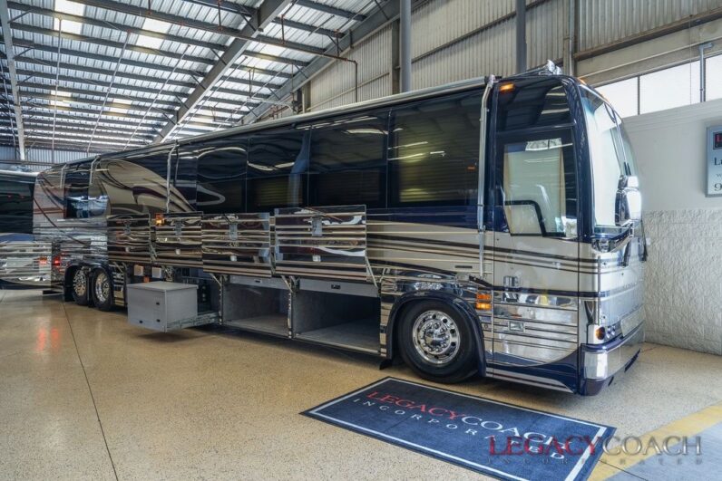 2001 Prevost Country Coach XLII – Non-Slide