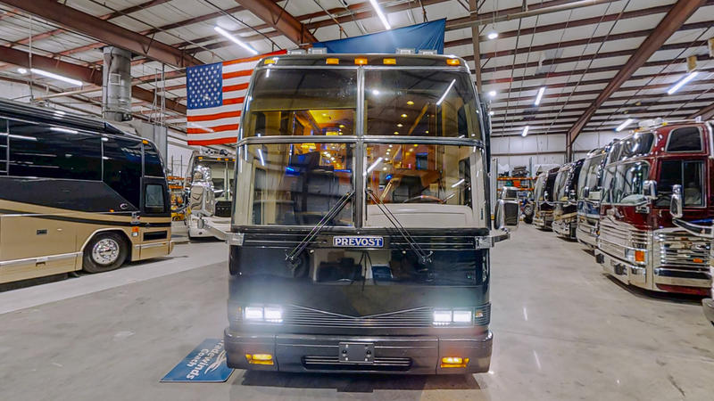 2001 Marathon Prevost H3-45