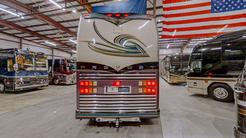 1999 Prevost Featherlite H3-45