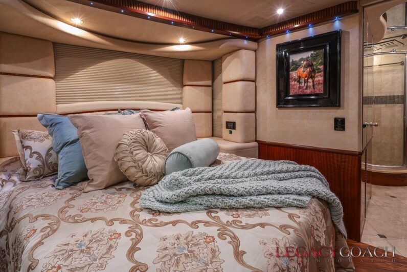 2005 Prevost Liberty Elegant Lady H3-45 – Double Slide