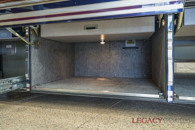 2001 Prevost Country Coach XLII – Non-Slide