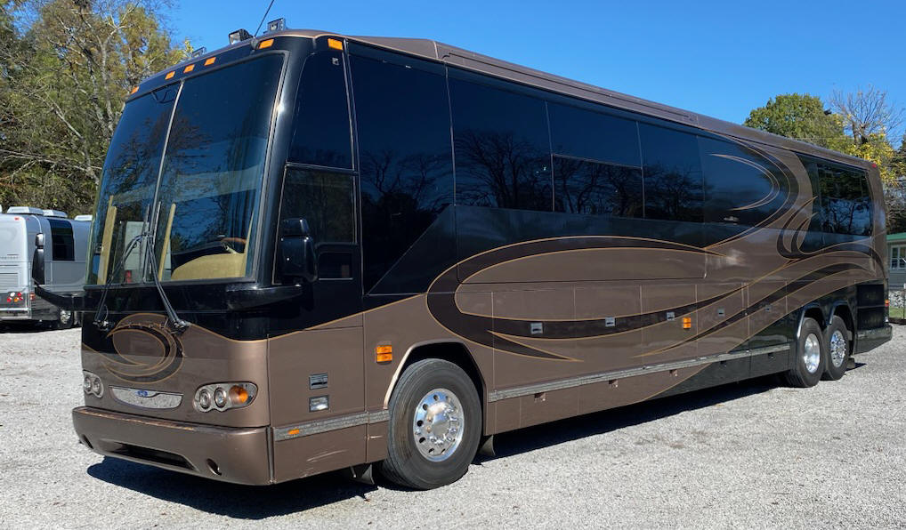 2006 H3-45 Prevost Double Slide