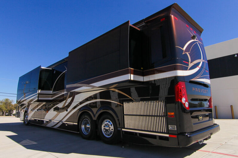 2013 Prevost Millennium H3-45 Double Slide