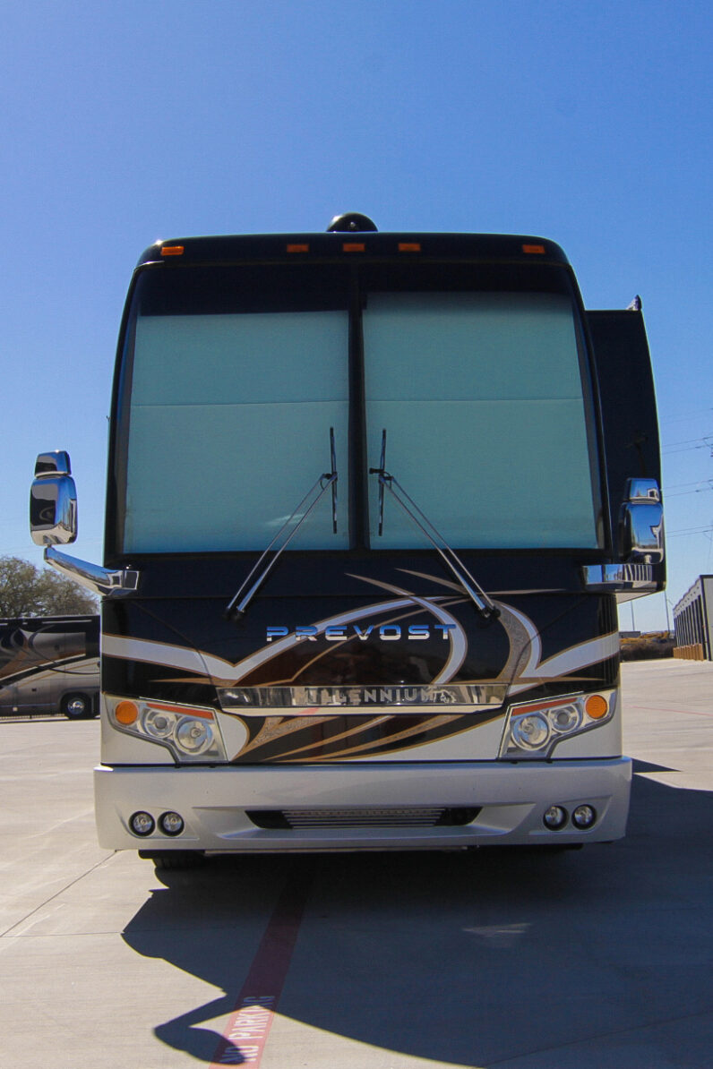 2013 Prevost Millennium H3-45 Double Slide