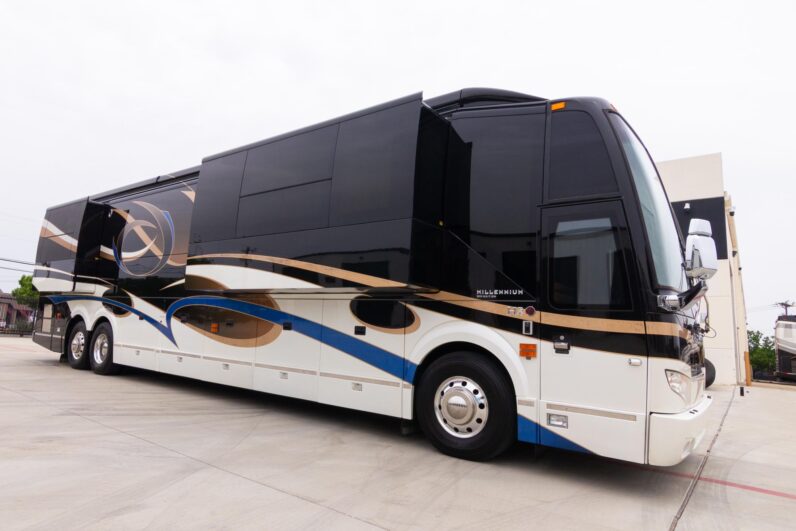 2014 Prevost Millennium H3-45 Quad Slide