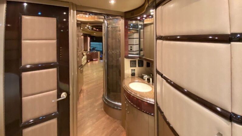 2012 Liberty H3-45