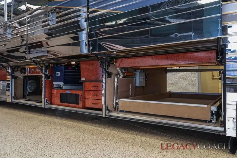 2004 Royale XLII Double Slide