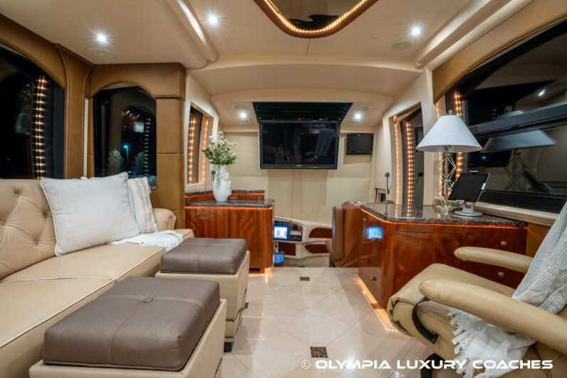2010 Millennium H3-45 – Double Slide