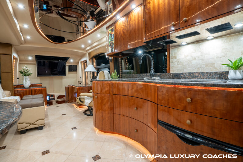 2010 Millennium H3-45 – Double Slide
