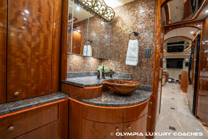 2010 Millennium H3-45 – Double Slide