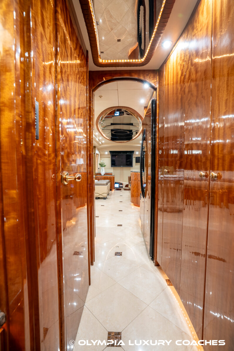 2010 Millennium H3-45 – Double Slide