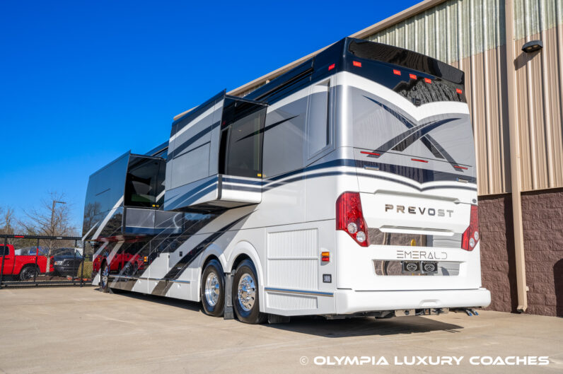 2022 Emerald H3-45 – Double Slide
