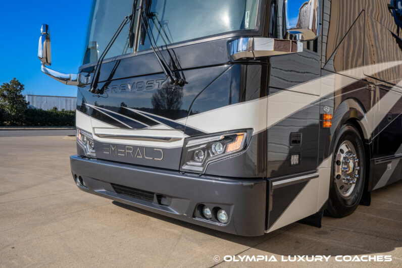 2022 Emerald H3-45 – Double Slide