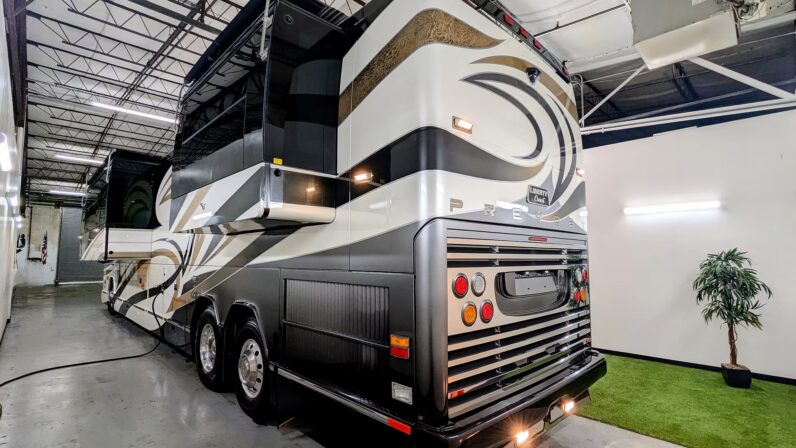 2006 Liberty H3-45 – Double Slide