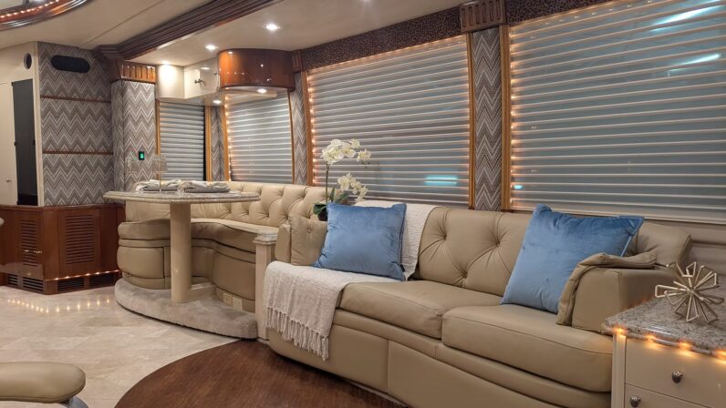 2006 Liberty H3-45 – Double Slide