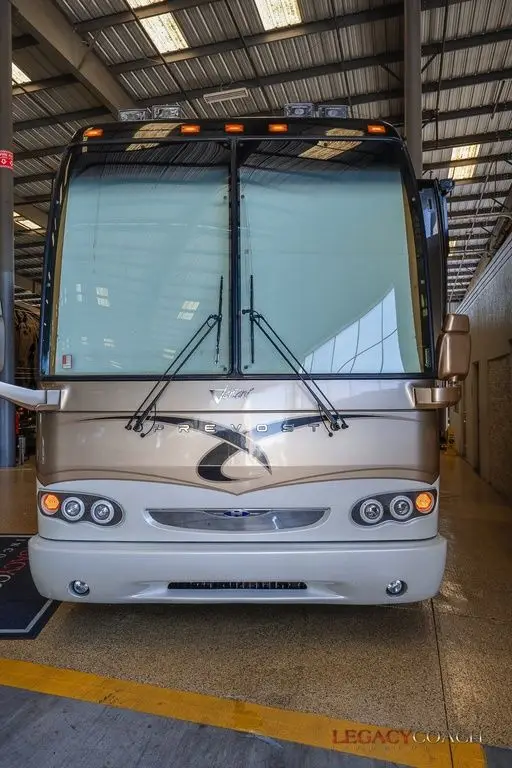 2007 Featherlite H3-45 – Triple Slide