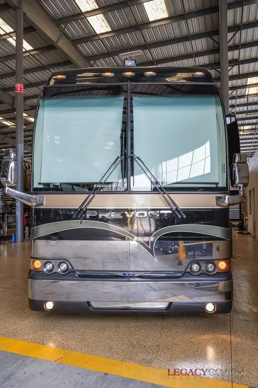2008 Country Coach XLII – Double Slide